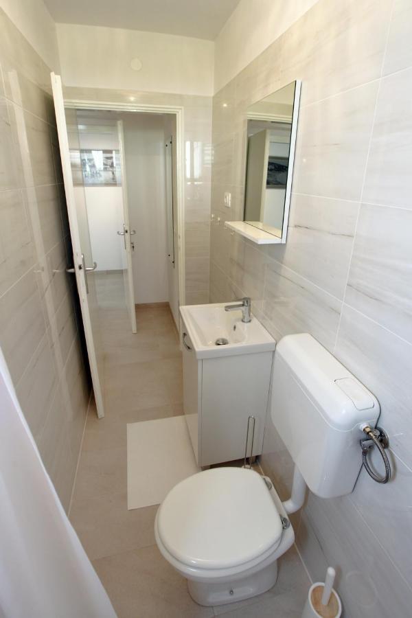 Tatjana'S Guesthouse Portorož Extérieur photo