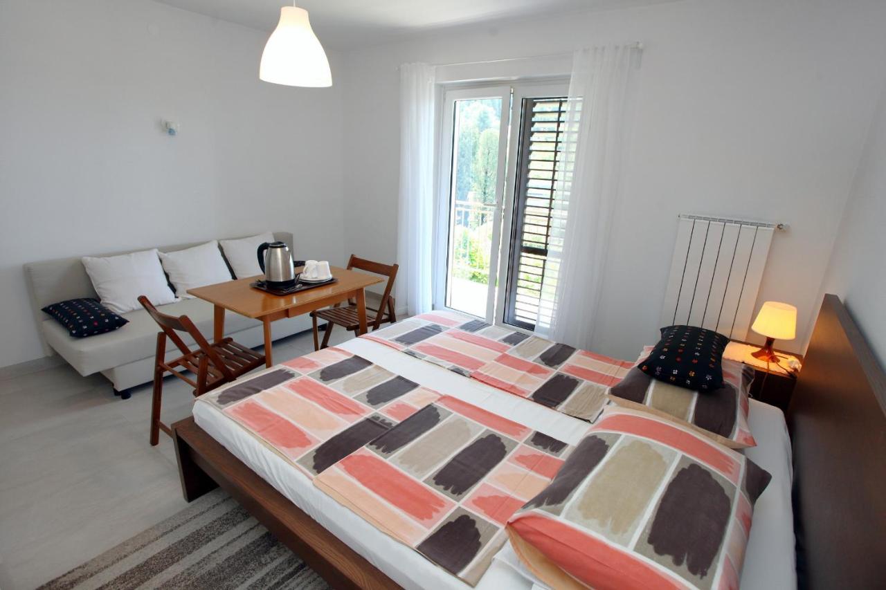 Tatjana'S Guesthouse Portorož Extérieur photo