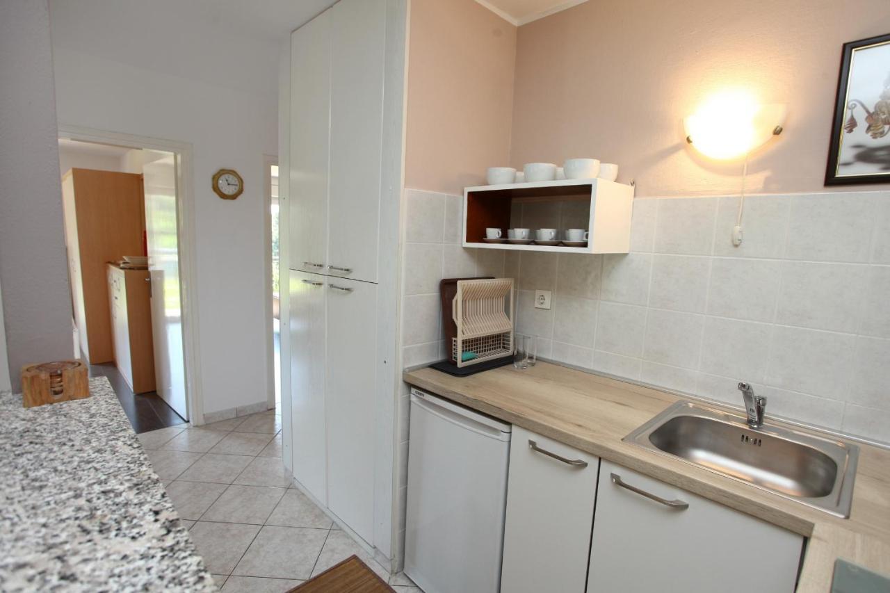 Tatjana'S Guesthouse Portorož Extérieur photo